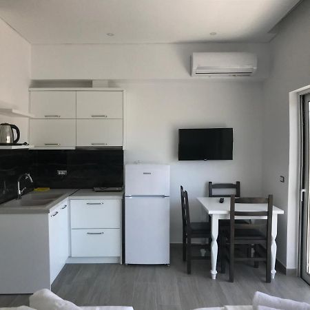 Edina By Hp Hotel Sarande Luaran gambar