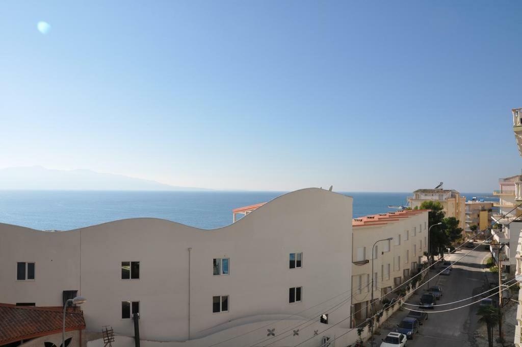 Edina By Hp Hotel Sarande Luaran gambar