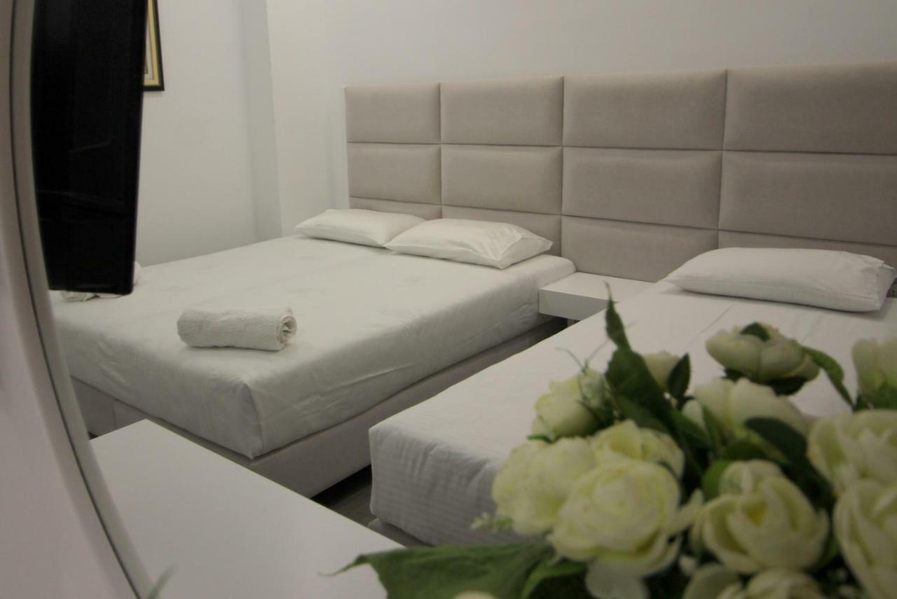 Edina By Hp Hotel Sarande Luaran gambar