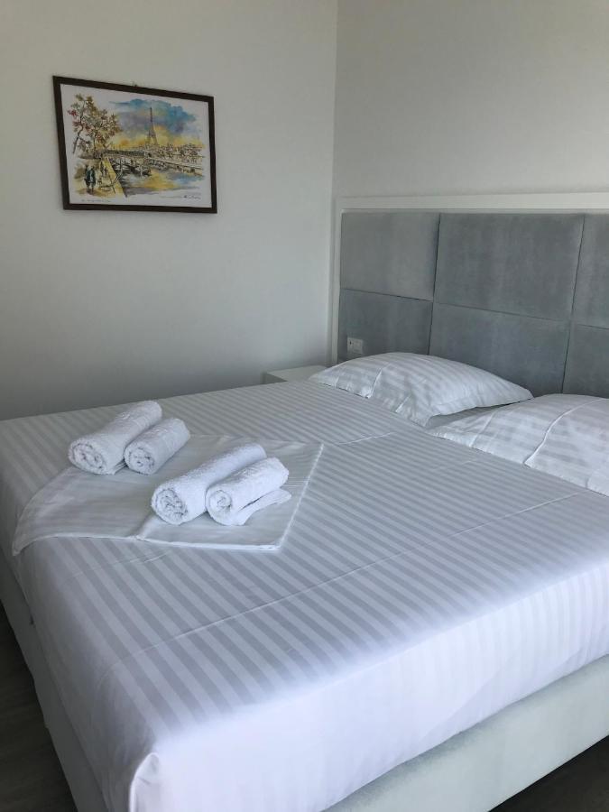 Edina By Hp Hotel Sarande Luaran gambar